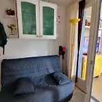 Maisonnette Bort De * Frontignan