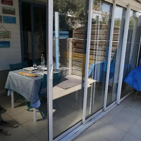 Σπίτι διακοπών Maisonnette Bort De *