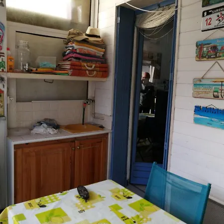 Maisonnette Bort De *