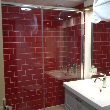 Maisonnette Bort De * Frontignan